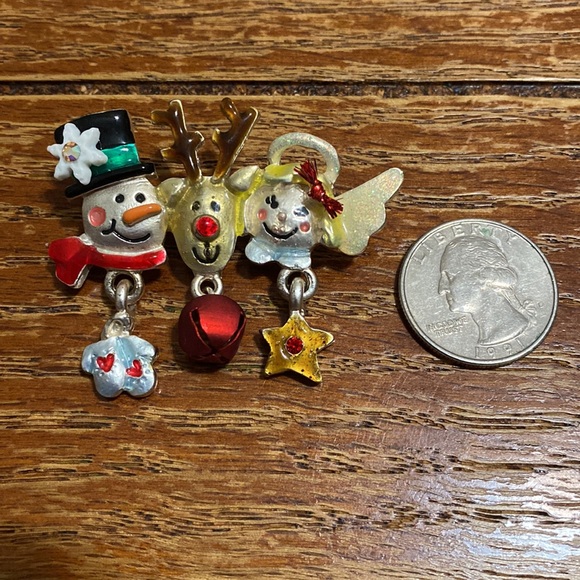 Vintage Winter holiday AJMC brooch - Picture 2 of 4